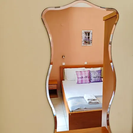 Lavender Aparthotel 3*