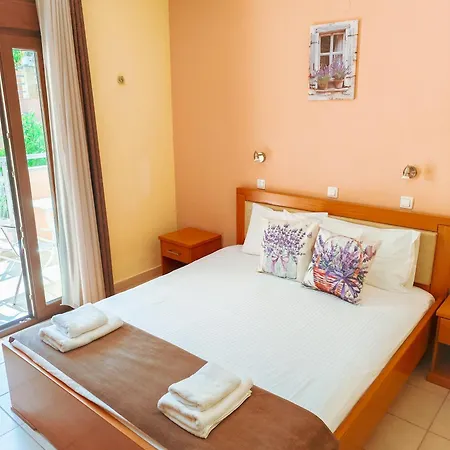Lavender Aparthotel 3*