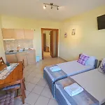 Lavender Lejlighedshotel