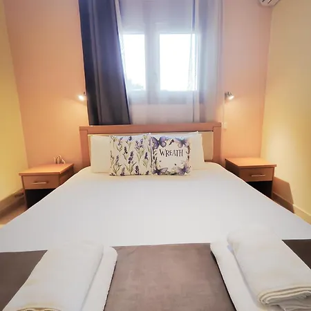 Lavender Apartahotel 4*