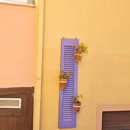 Lavender Apartahotel 4*